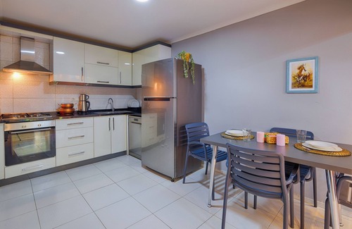 Kaleici Apartment | 3-BR Cozy Flat Near Kaleici/Central of Antalya,Free Wifi for Families or Friends