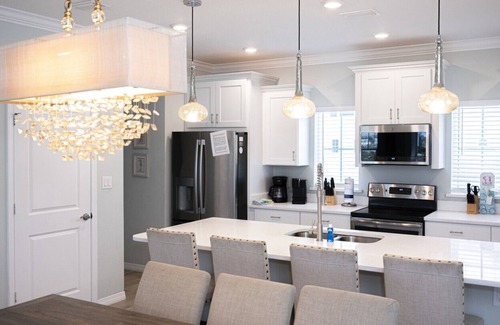 Ono Island Villa | 3 br, gulf view, beach club, pools, gym, hot tub