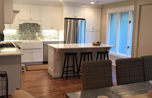 Kiawah Island Cottage | 3 Br New Featured Renovation! Resort Privileges (pool, etc), very close to Ocean