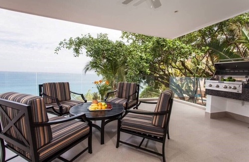 Amapas Apartment | 3 BR Sayan Beach 2500 SF Luxury Oceanfront Condo, 3 BR Sayan Oceanfront Luxury 2500 SF