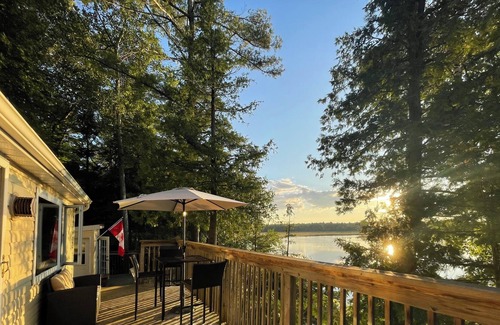 Ramara Cottage | 3 BR Sunset Lakeview Waterfront Cottage nestled in the trees on Lake Dalrymple