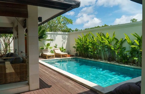 Uluwatu Villa | 3 br villa across from Thomas beach, Uluwatu .
