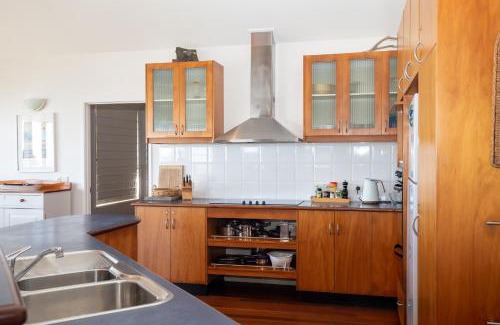 Point Lookout House | 3 Buoys - Ocean Views