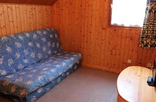 Viplaix House | 3 Chalets Indépendants avec Terrasse et Jeux pour Enfants à Mesples - FR-1-489-402