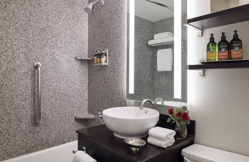 Capitol Hill Hotel | 3 Convenient Suites Near Dining & Historical Landmarks | Pet Friendly Stay!