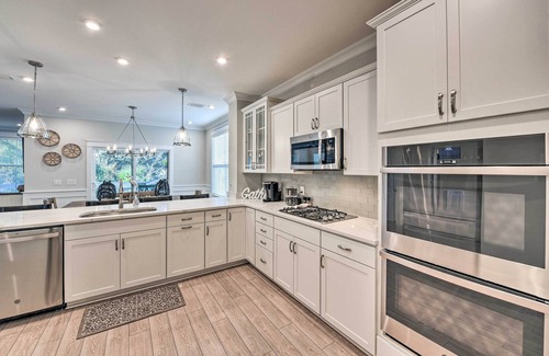 Palmetto Dunes House | 3 Decks & Water Views: Breezy Home in Hilton Head