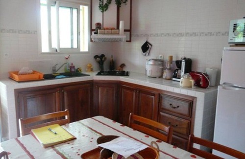 Saint-Benoit Cottage | 3-Ears Cottage with Full Kitchen and Nearby Equestrian Center