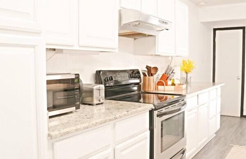 Corpus Christi Villa | 3-ensuite Canal House in Stunning Padre Island
