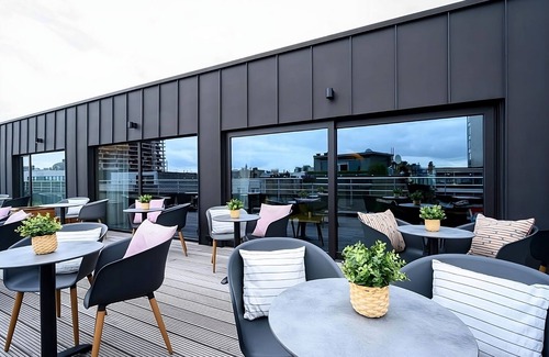 Jewish Quarter House | 3 Family-friendly Units in Downtown Antwerp! Self-Parking and Sun Terrace!