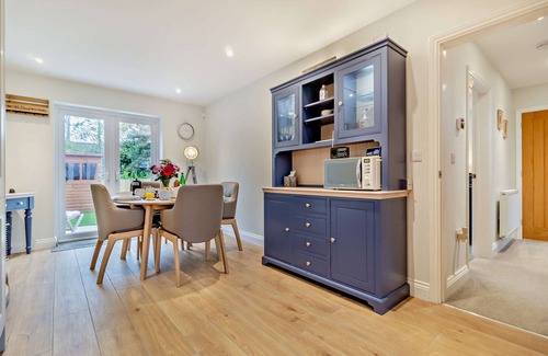 Framlingham House | 3 Fore Street Mews - Three Bedroom House, Sleeps 4