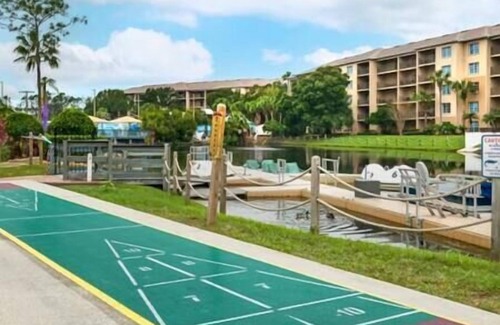 West Kissimmee Resort | 3 Hilton Vacation Club Aqua Sol, Water Park, Disney