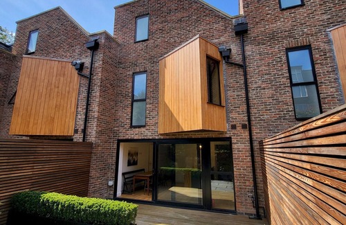 Bootham House | 3 Marygate Mews - Three Bedroom Apartment, Sleeps 6