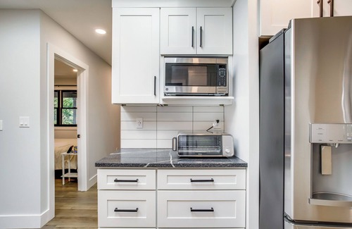 Ocean View House | < 3 Mi to Bethany Beach! Wooded Retreat w/Yard