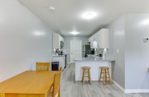 Bolivia Apartment | 3 Mi to Brunswick Community College Cozy Duplex!