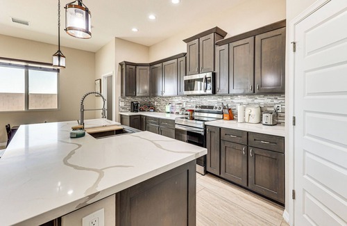 Mohave Valley House | 3 Mi to Colorado River: New-Build Family Home!
