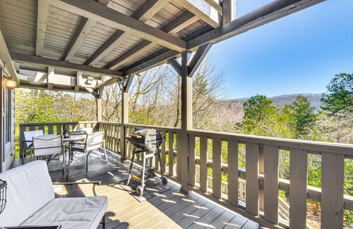 Screamer Mountain Cabin | 3 Mi to Dtwn Clayton: Cabin w/Trail Access!