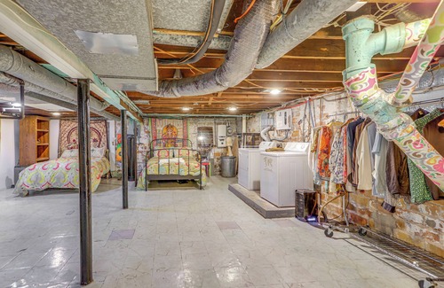 Downtown Toledo House | 3 Mi to Dtwn: Unique Toledo Retreat