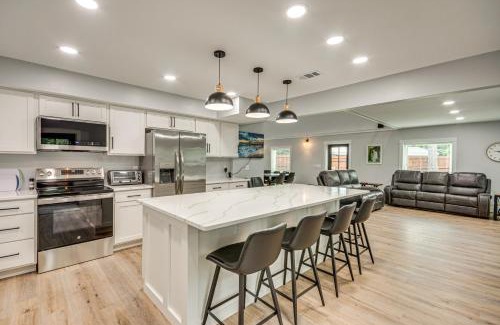 Navarre House | 3 Mi to Navarre Beach Home with Furnished Patio