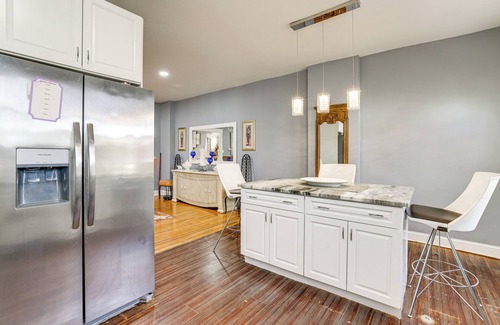 Yeadon House | 3 Mi to Penn: Pet-Friendly Townhome in Yeadon!