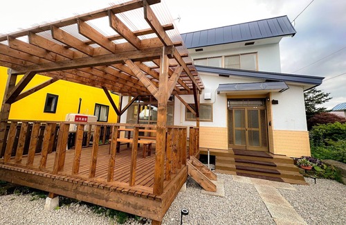 Noboribetsu House | 3 min walk from JR Noboribetsu st Wwood deck 4min walk to convince store/Noboribetsu Hokkaidō