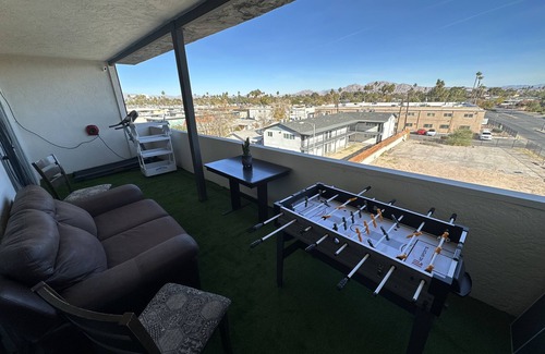 Winchester Apartment | 3 Min Walk to Strip/Free Parking Near Stratosphere Casino/Entire Apartment