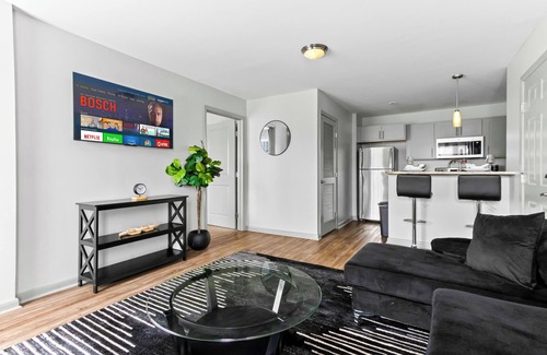 Sherwood Park Apartment | 3 mins from Redstone Arsenal