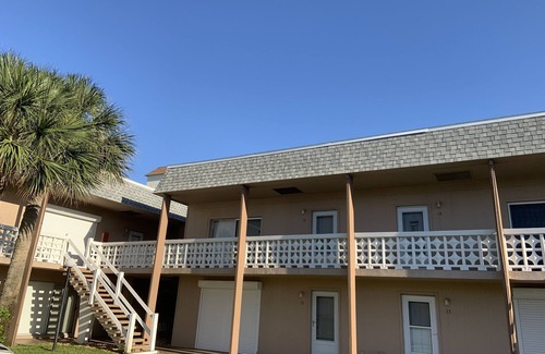 Cocoa Beach Condo | 3-minute walk to private Beach - Recently Updated! In-unit Washer & Dryer