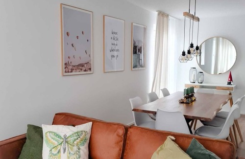 Bad Saarow Apartment | 3 minutes from the thermal baths 5 minutes from Scharmutzelsee Dream apartment to feel good