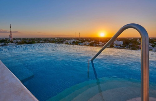Zona Paseo Montejo House | 3 Modern Rooms w/Comfy Bed Near Paseo Montejo – 5 Min Walk