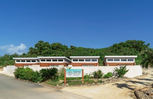 Miyakojima House | 3 nights Log house with outdoor jacuzzi 4 beds/Miyakojima Okinawa