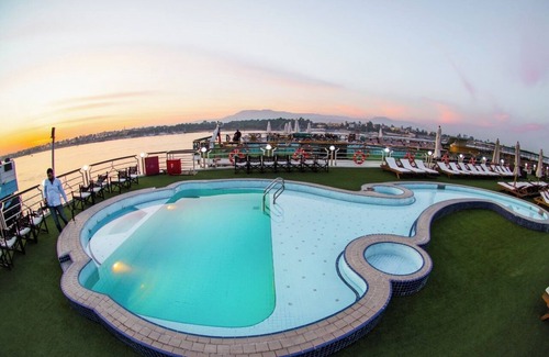 Aswan Cabin | 3 Nights nile cruise from Aswan to Luxor all-inclusive