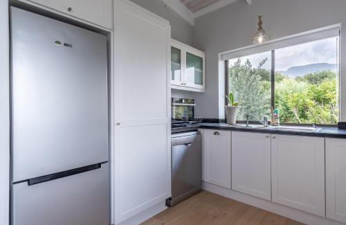 Hermanus House | 3 on Vermont