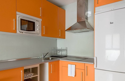 Simancas Apartment | 3 pax flat in Simancas by SharingCo