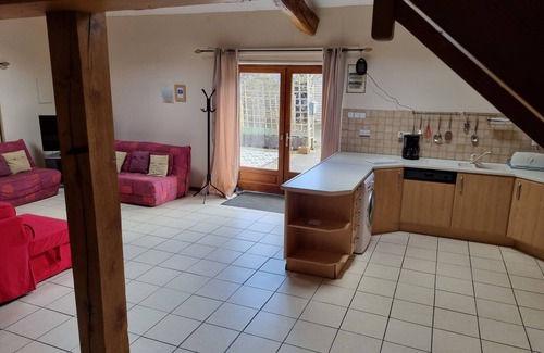 Paizay-le-Tort Cottage | 3 Peaceful Country Gites - Sleeps 16 with 2 Wood-Fired Hot Tubs & Swimming Pool