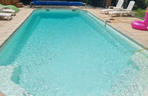 Paizay-le-Tort Cottage | 3 Peaceful Country Gites - Sleeps 16 with 2 Wood-Fired Hot Tubs & Swimming Pool