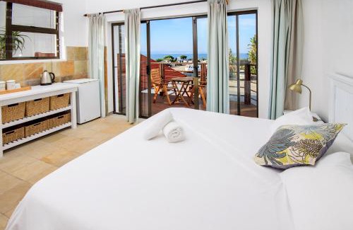 Jeffreys Bay House | 3 Pepper Street by African Perfection
