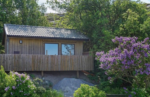 Ronnang House | 3 person holiday home in Rönnäng
