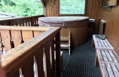 Morillon Bed & Breakfast | 3 person room and gesture meal