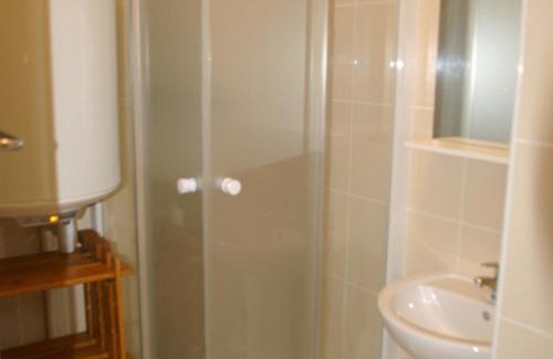 Prapoutel Apartment | 3 pièces au pied des pistes avec balcon, cuisine équipée et casier à skis - FR-1-557-23