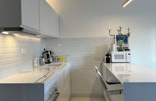 7th Arrondissement Apartment | 3 Pièces vue Vieux Port, Proche Panier et Mucem