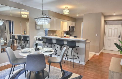 Table Rock Condo | 3 Pools, Hot Tub, Sports Courts, Resort, Golf, Gorgeous All New Condo!