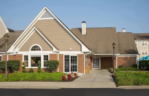 Barracks Road House | 3 Relaxing Units! Short Drive to David Harrison Park, Pets are Allowed w/Pool