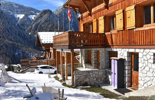 Pralognan-la-Vanoise Apartment | 3-room apartment on ground floor, pets allowed