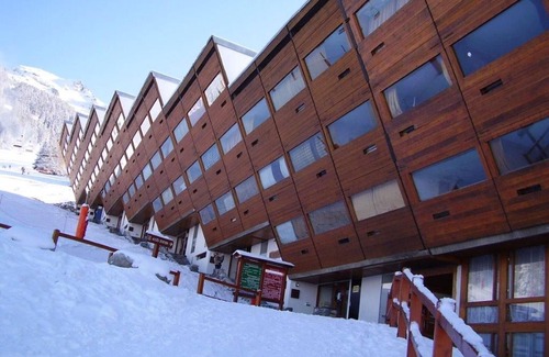 Arc-1600 Apartment | 3-room apartment for 7 people in Arc 1600, ski-in/ski-out, near shops, WiFi