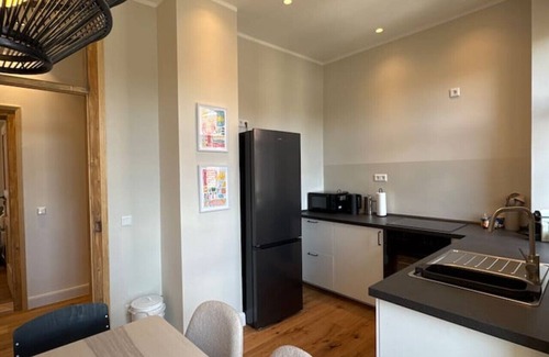 Fuerth Apartment | 3-room apartment for groups of up to 6, near the train station