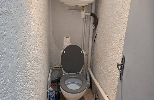 Salavas Apartment | 3-room apartment for rent by the week for 4 people, pets allowed