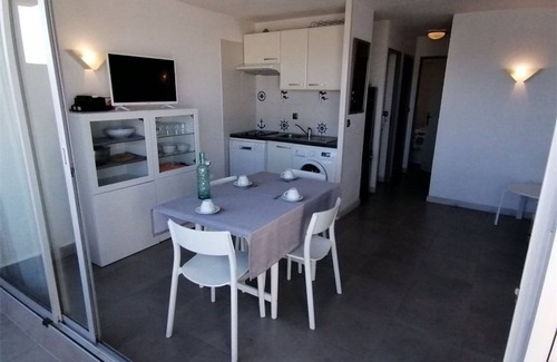 Le Grau-Du-Roi Apartment | 3-room apartment for 6 with pool, WIFI, and parking in Port Camargue