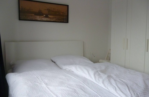 Eimsbuettel Apartment | 3-room Comfort apartment, centrally located - just 5km from the airport / Alster, WLAN