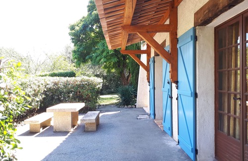 Grasse Apartment | 3-room villa with garden.