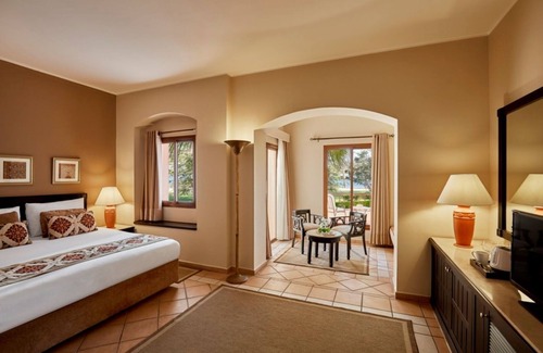 El Quseir Hotel | 3 Rooms l Adults-Only Getaway with Spa, Lagoon Pool, Yoga & Coral Reefs Nearby